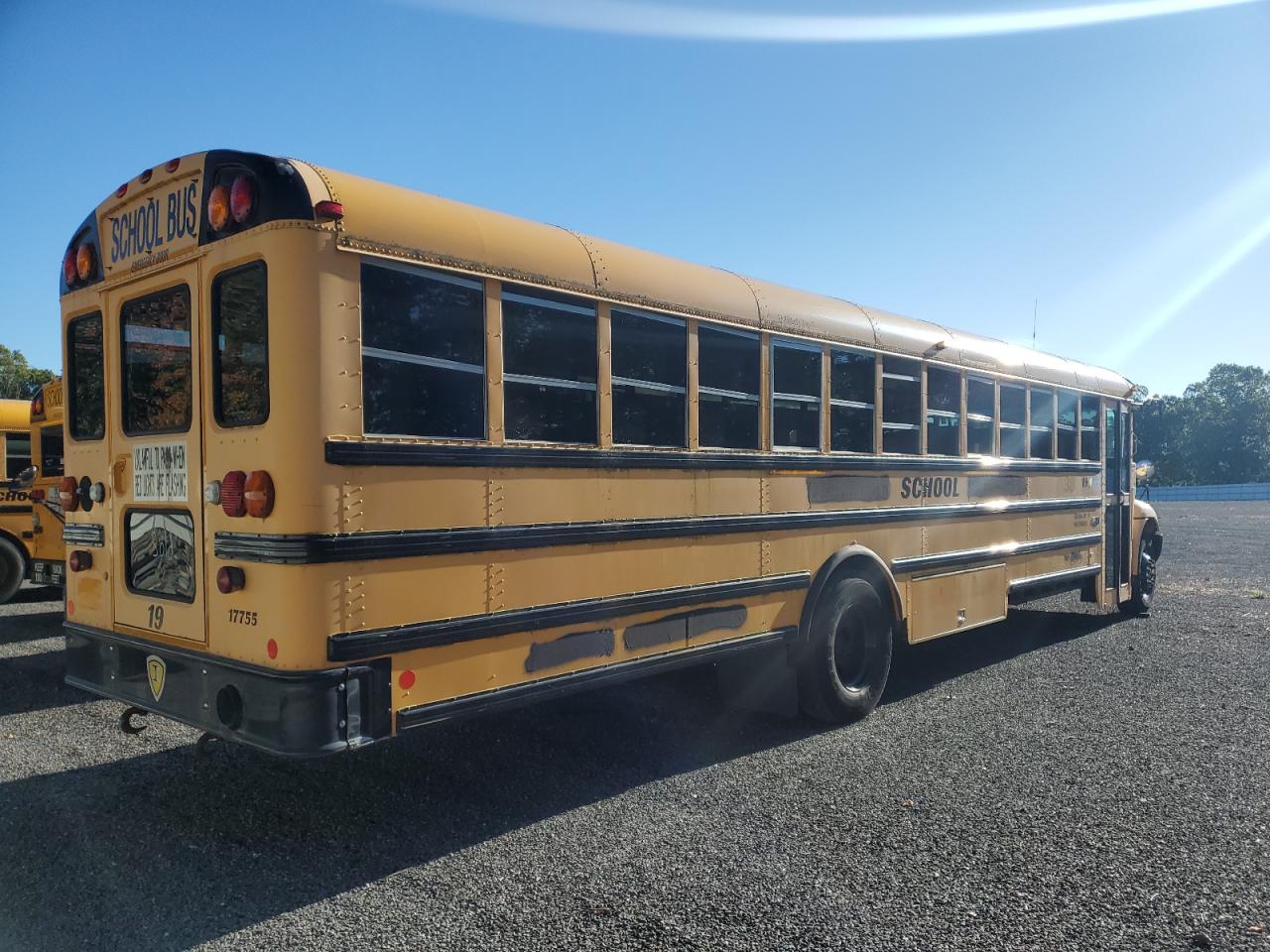 2010 Ic Corporation Ce Series School VIN 4DRBUSKN2AB234627 COPART salvage auction — Normal Wear, RI - CERTIFICATE OF TITLE, sold $1,400 on 2026-07-08 (photo 4)