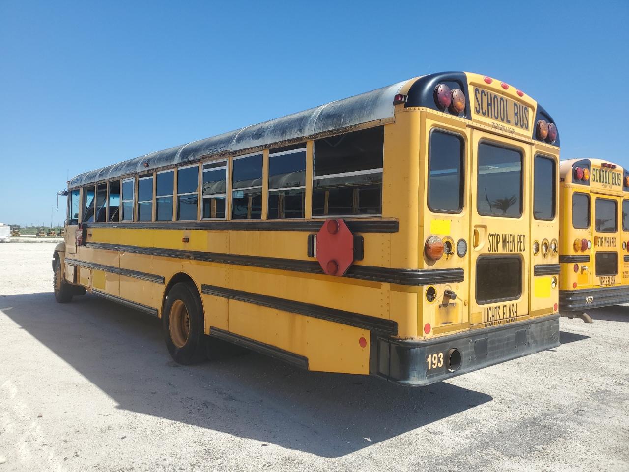 2013 Ic Corporation Ce Series School VIN 4DRBUSKN5DB199232 COPART salvage auction — Normal Wear, FL - CERTIFICATE OF TITLE, sold $1,600 on 2026-07-08 (photo 3)