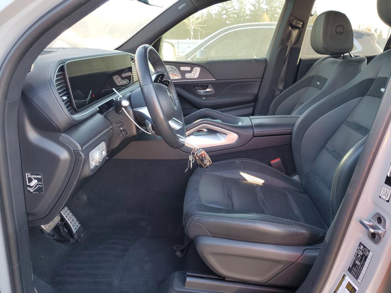 2024 Mercedes-Benz GLE-Class VIN 4JGFB6BB0RB167641 COPART salvage auction — Vandalized, ON - PERMIT NO BRAND - UNFIT, sold $66,000 on 2025-11-12 (photo 7)