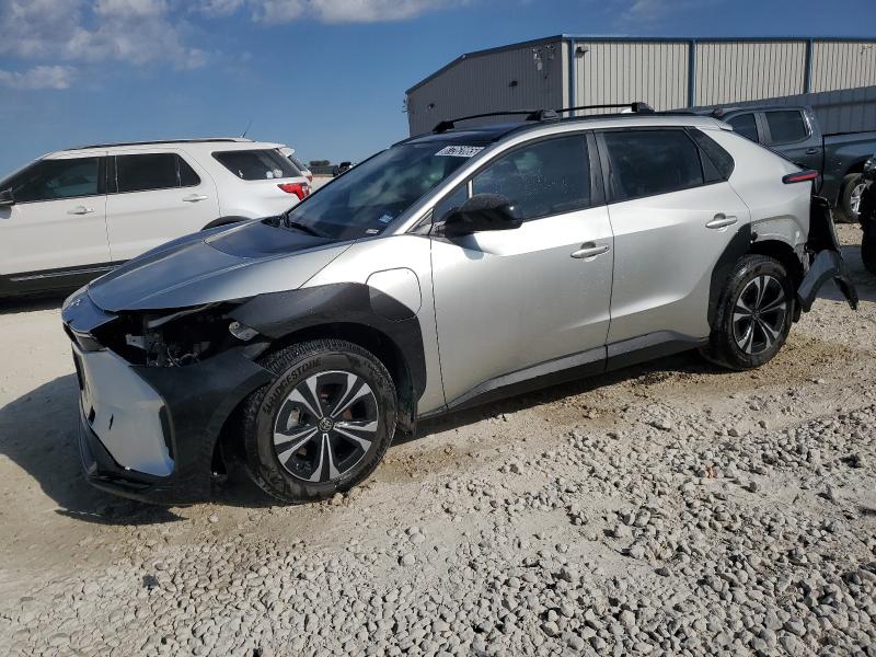 2024 Toyota Bz4x VIN JTMAAAAA2RA034172 — COPART salvage auction photo