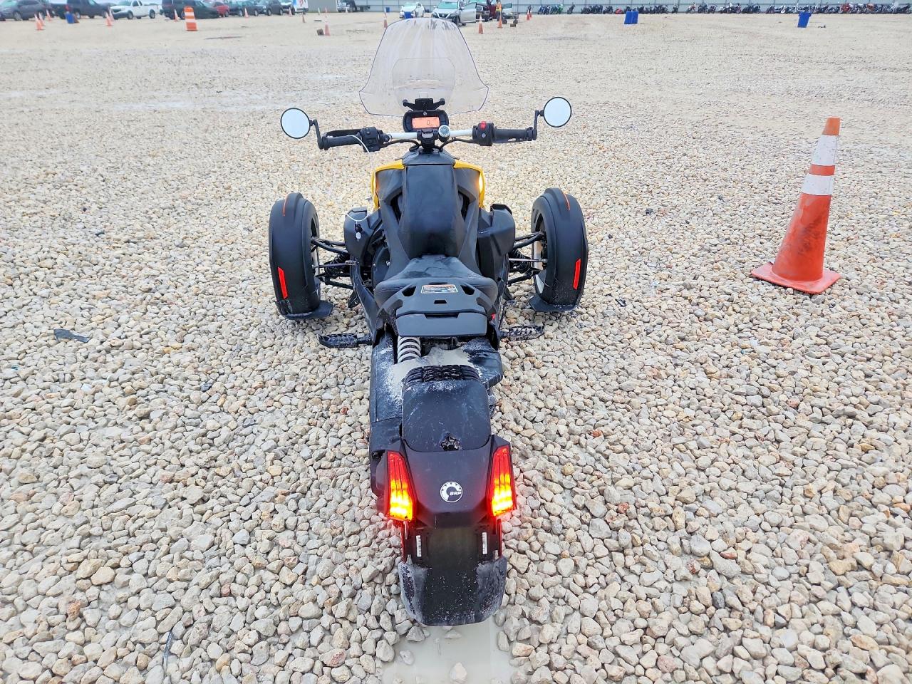 2022 Can-Am RYKER VIN 3JB2HEH23NJ003214 COPART salvage auction — Minor Dent/Scratches, TX - CERTIFICATE OF TITLE, sold $3,600 on 2026-10-05 (photo 4)