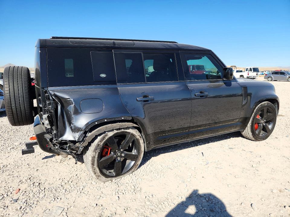 2024 Land rover Defender VIN SALEX7EU8R2293968 COPART salvage auction — REAR END, FL - CERT OF TITLE SLVG REBUILDABLE, sold $56,000 on 2026-10-16 (photo 3)