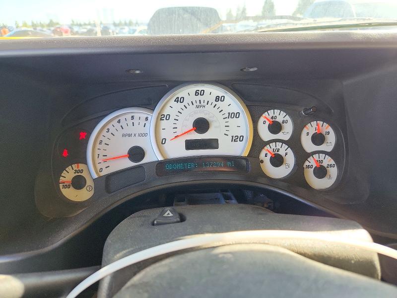 2003 Hummer H2 VIN 5GRGN23UX3H131337 COPART salvage auction — NORMAL WEAR, CA - DIS/DLR/EXP ONLY CLEAN TITLE, sold $1,000 on 2026-10-22 (photo 9)