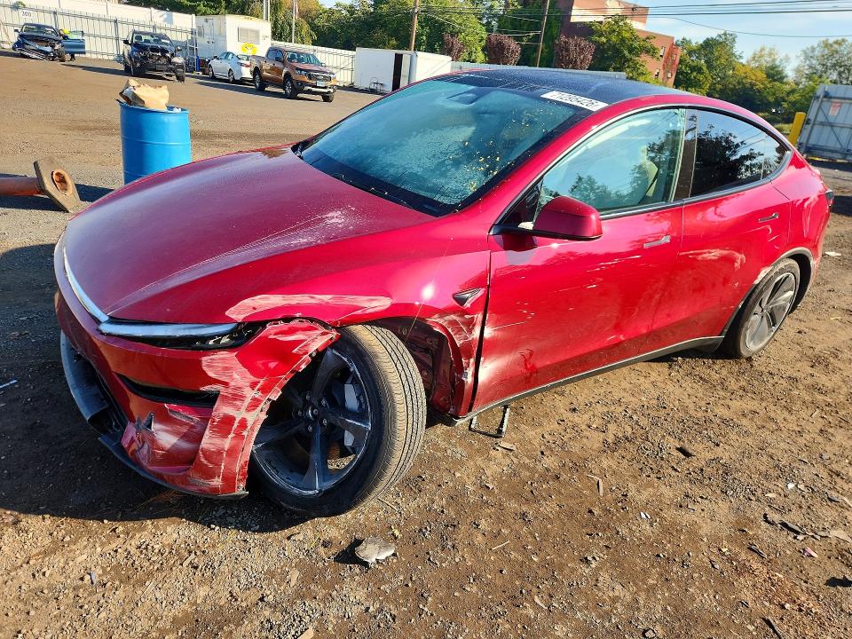 2026 Tesla Model y VIN 7SAYGDEE1TF531601 — COPART salvage auction photo