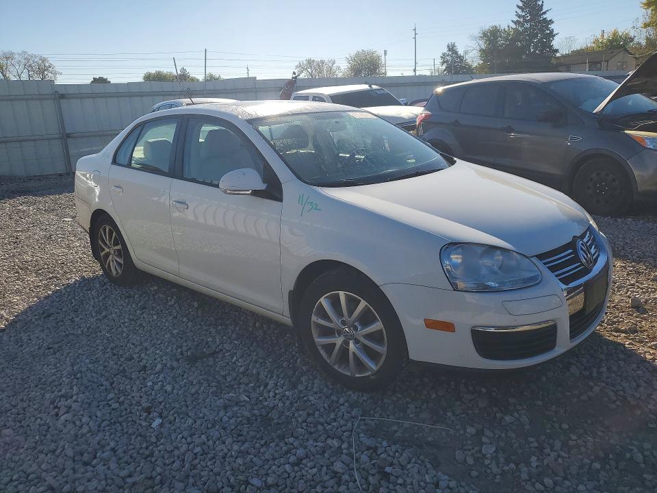 2010 Volkswagen Jetta VIN 3VWRX7AJ1AM125393 COPART salvage auction — FRONT END, OH - CERT OF TITLE-SALVAGE, sold $0 on 2026-10-10 (photo 4)
