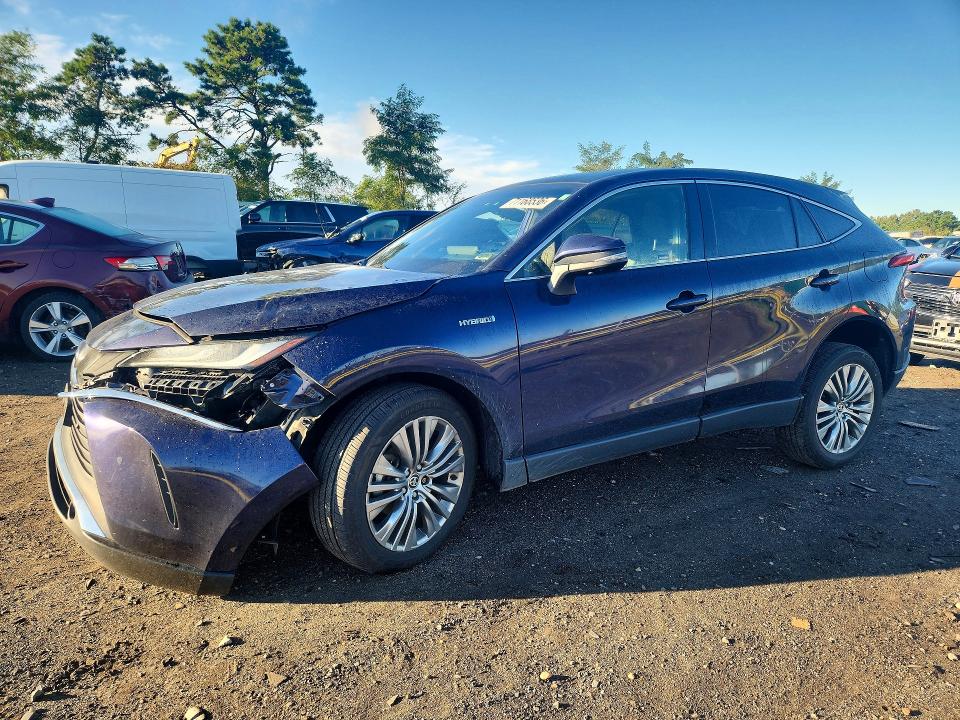 2021 Toyota Venza VIN JTEAAAAH9MJ081619 — COPART salvage auction photo