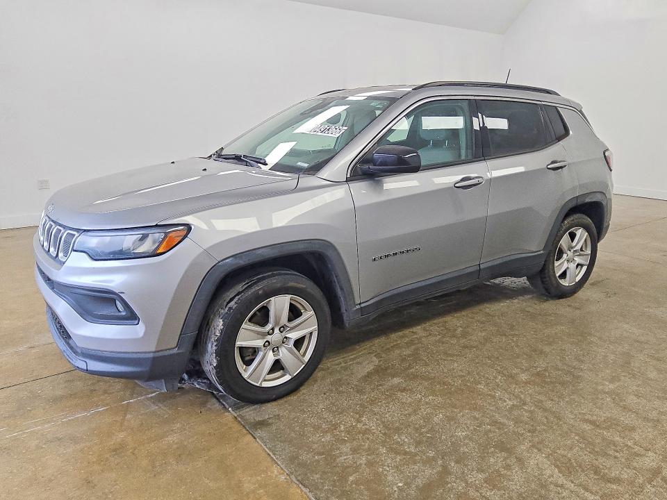 2022 Jeep Compass VIN 3C4NJCBBXNT156320 — COPART salvage auction photo
