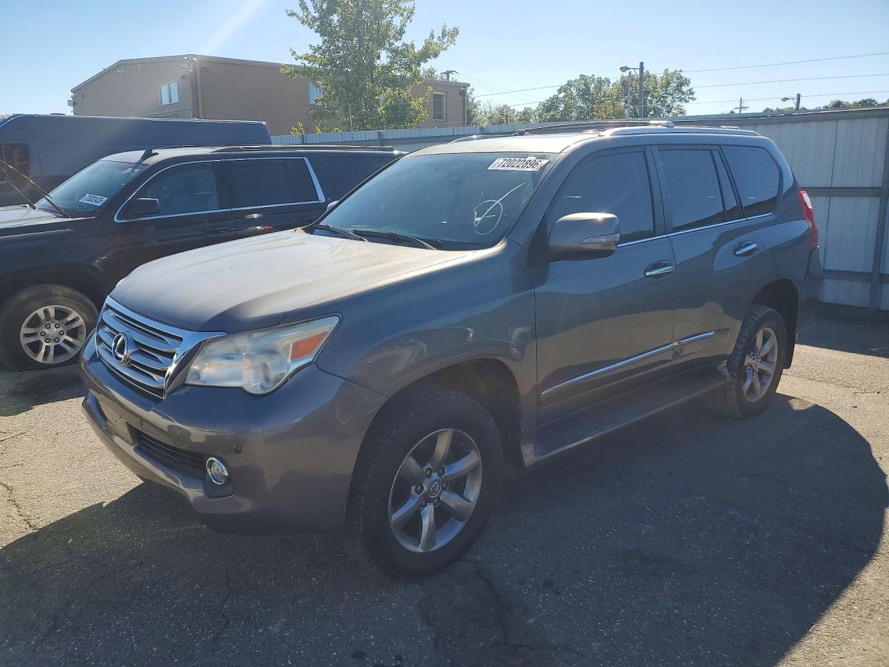2013 Lexus GX 460 VIN JTJBM7FX6D5057822 — COPART salvage auction photo