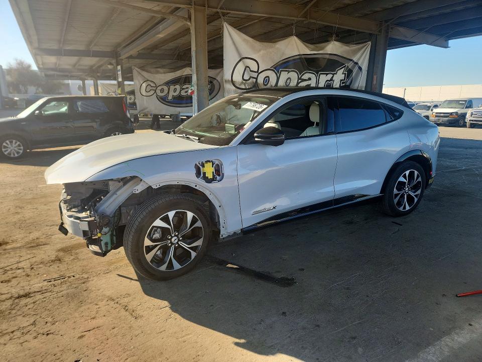 2022 Ford Mustang mach-e VIN 3FMTK3R73NMA26875 — COPART salvage auction photo