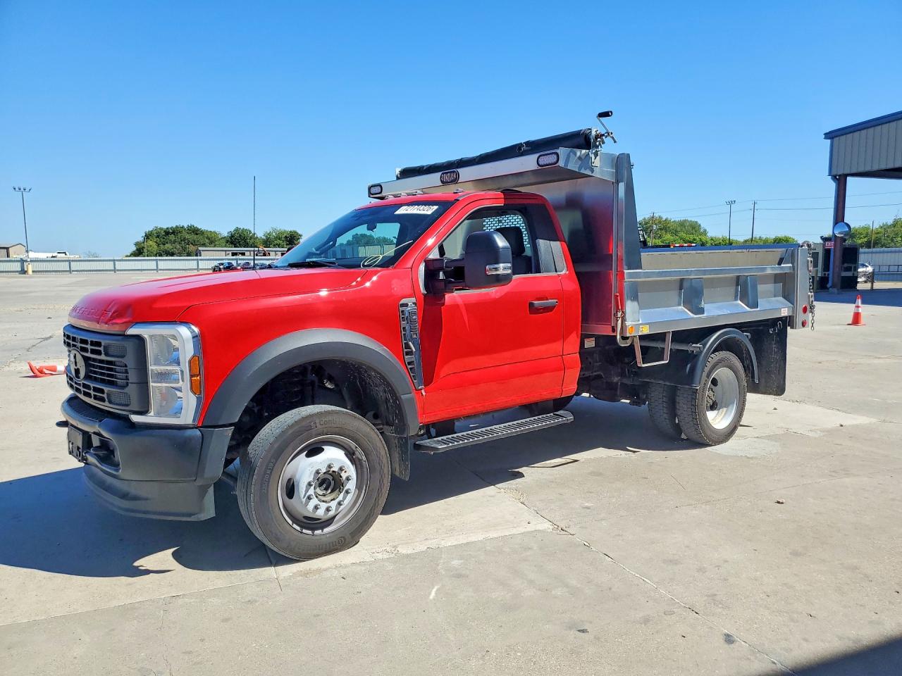 2024 Ford F-550 Super Duty VIN 1FDUF5HN8RDA25596 — COPART salvage auction photo