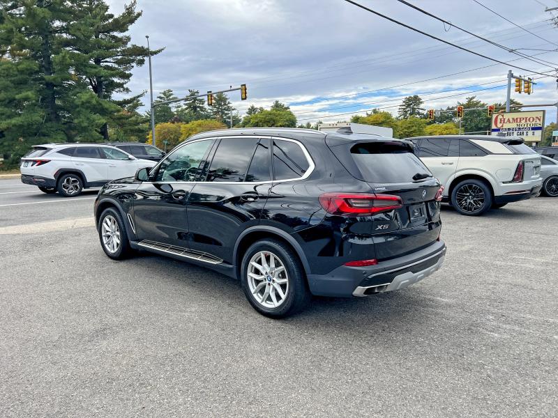 2023 BMW X5 VIN 5UXTA6C03P9P38596 COPART salvage auction — MINOR DENT/SCRATCHES, In - Certificate Of Title (P), sold $27,750 on 2026-10-21 (photo 3)