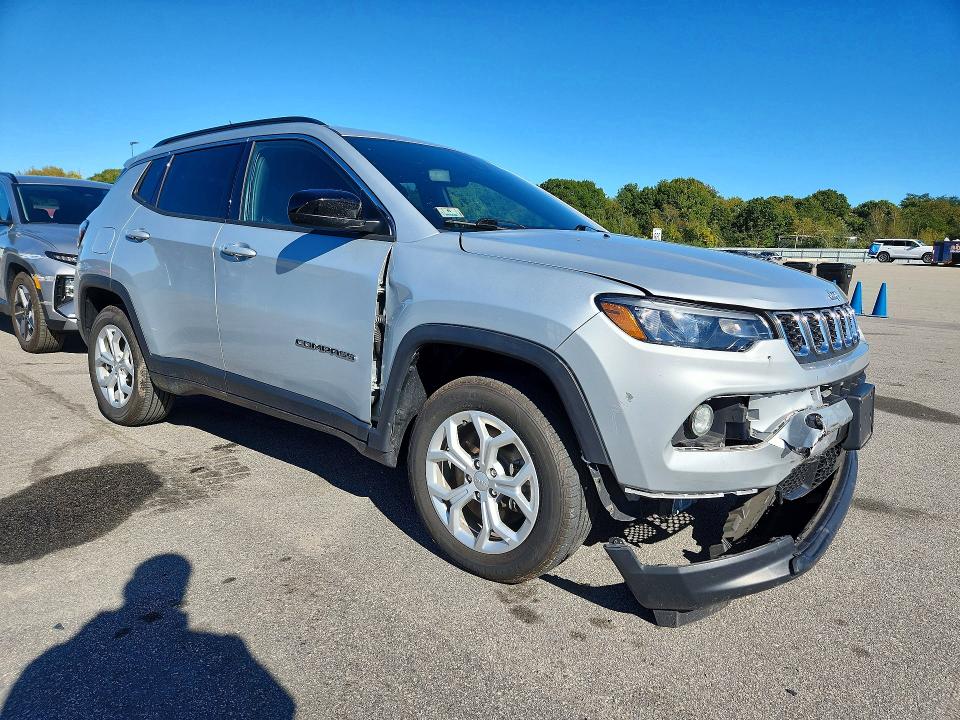 2024 Jeep Compass VIN 3C4NJDBN3RT154608 COPART salvage auction — FRONT END, MA - CERTIFICATE OF TITLE, sold $10,700 on 2026-10-14 (photo 4)