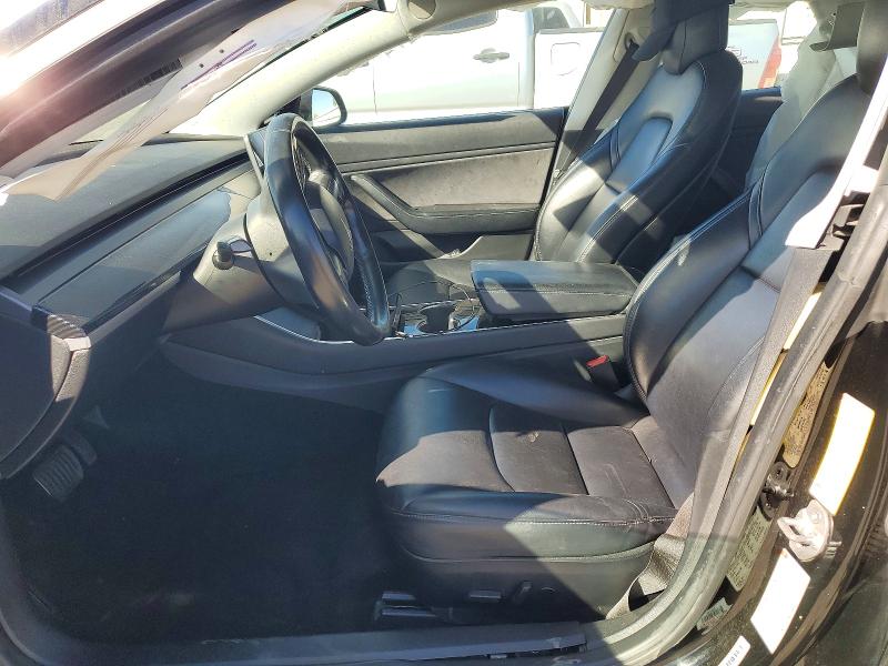 2018 Tesla Model 3 VIN 5YJ3E1EAXJF040658 COPART salvage auction — SIDE, Salvage Title, sold $4,000 on 2026-10-27 (photo 7)