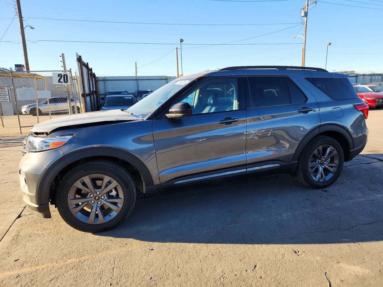 2024 Ford Explorer VIN 1FMSK7DH2RGA17538 — COPART salvage auction photo
