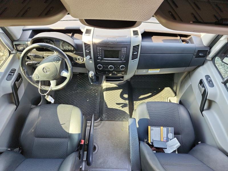 2017 Mercedes-benz Sprinter VIN WDZPE8CD0HP414749 COPART salvage auction — MECHANICAL, NJ - CERT OF TITLE-SALVAGE (P), sold $13,300 on 2026-10-07 (photo 8)