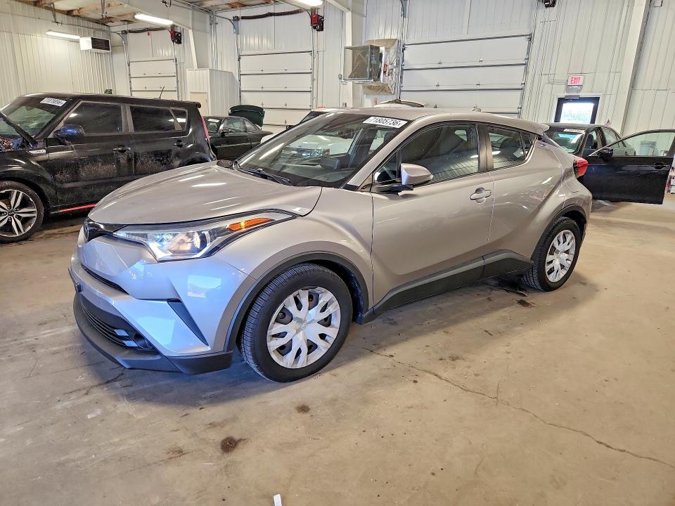 2019 Toyota C-hr VIN NMTKHMBX4KR077472 — COPART salvage auction photo