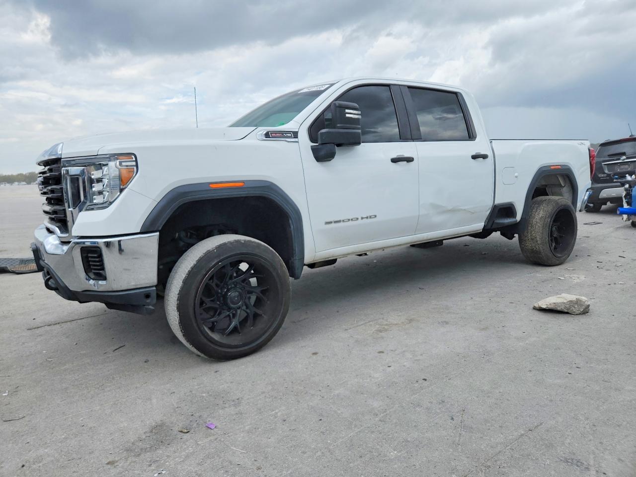 2021 GMC Sierra VIN 1GT49LE79MF211151 — COPART salvage auction photo