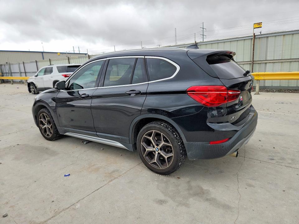 2019 BMW X1 VIN WBXHU7C53K5L10501 COPART salvage auction — SIDE, TX - SALVAGE VEHICLE TITLE (P), sold $8,900 on 2026-10-09 (photo 2)