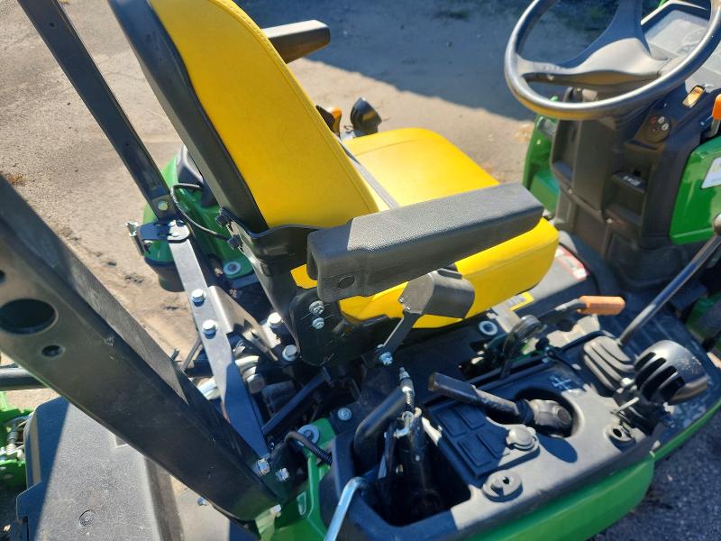 2023 John deere 1025r VIN 1LV1025RJNP857323 COPART salvage auction — REAR END, NY - BILL OF SALE, sold $5,100 on 2026-10-16 (photo 6)