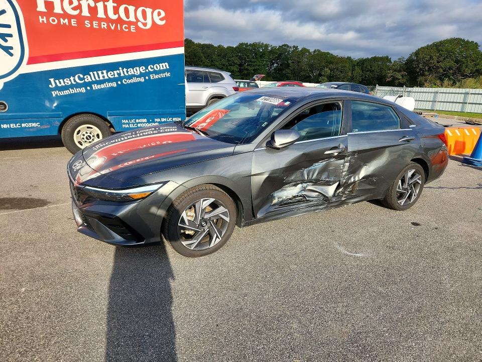 2025 Hyundai Elantra VIN KMHLS4DG0SU017247 — COPART salvage auction photo