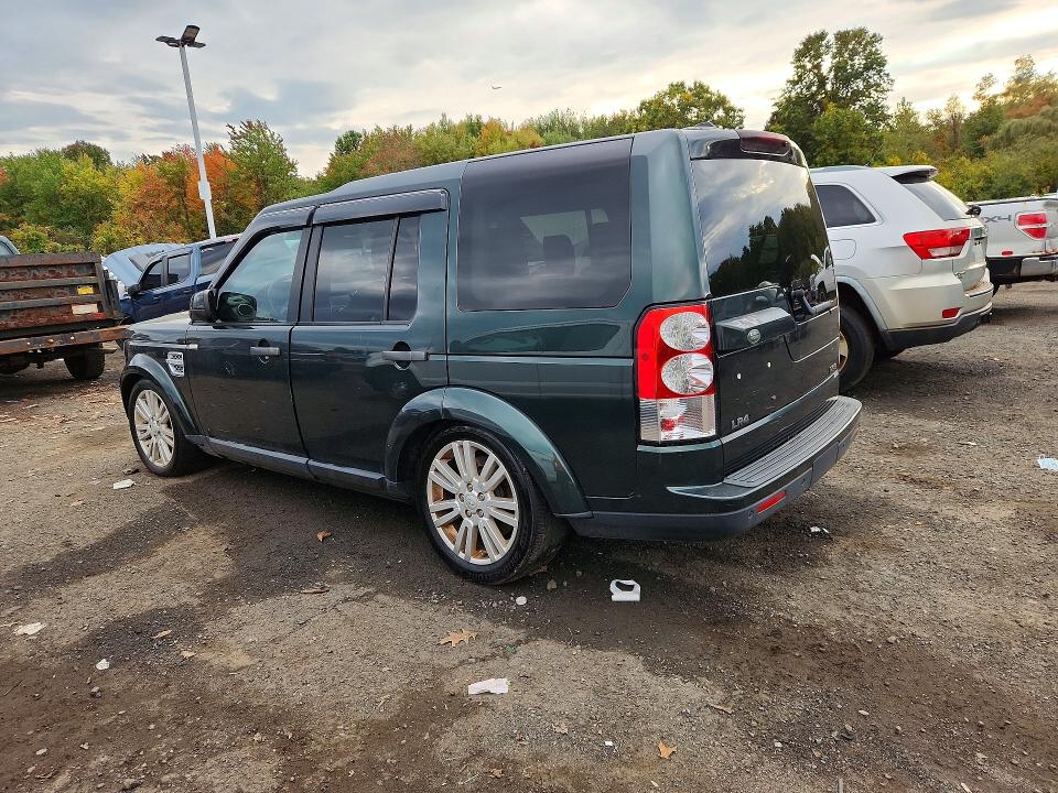 2011 Land rover Lr4 VIN SALAG2D47BA569314 COPART salvage auction — MINOR DENT/SCRATCHES, MA - CERTIFICATE OF TITLE, sold $1,250 on 2026-10-02 (photo 2)