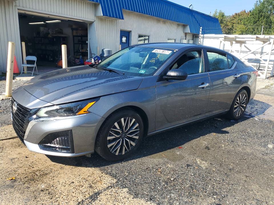 2025 Nissan Altima VIN 1N4BL4DV5SN389520 — COPART salvage auction photo