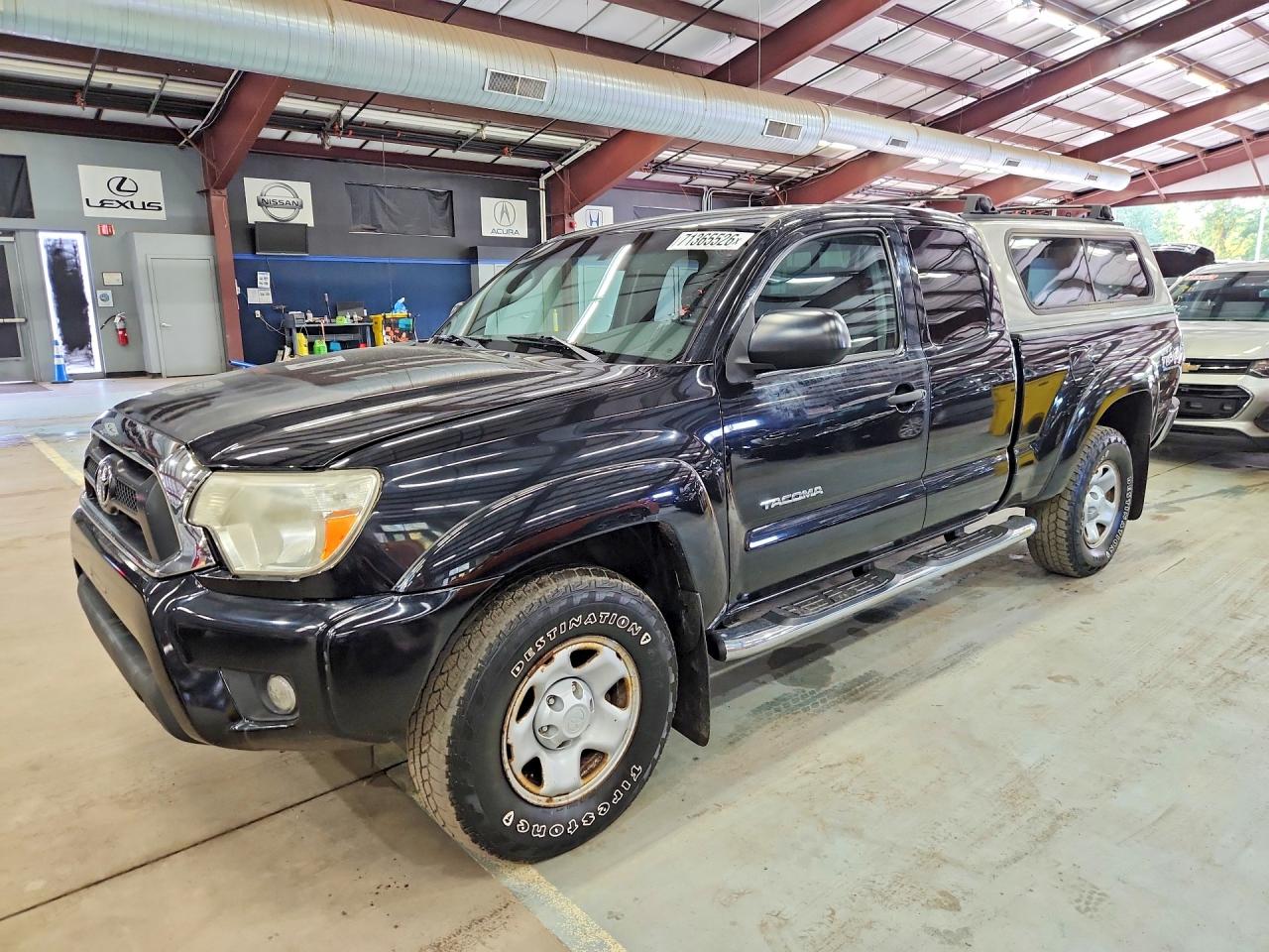 2014 Toyota Tacoma VIN 5TFUU4EN0EX090184 — COPART salvage auction photo