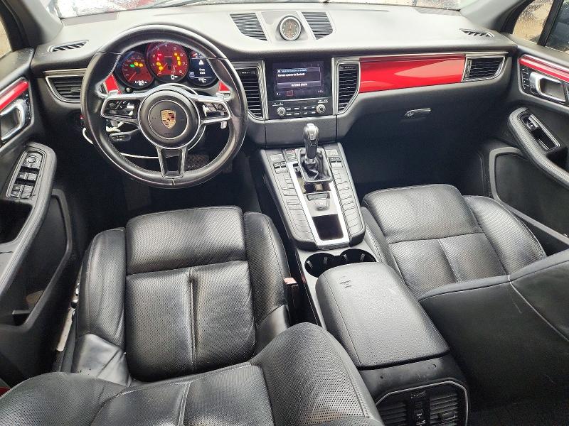 2017 Porsche Macan VIN WP1AB2A57HLB10847 COPART salvage auction — MINOR DENT/SCRATCHES, FL, sold $3,200 on 2026-10-21 (photo 8)