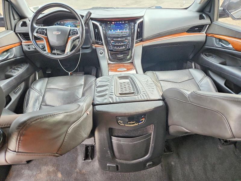 2017 Cadillac Escalade VIN 1GYS4BKJ1HR211739 COPART salvage auction — NORMAL WEAR, NY - CERTIFICATE OF TITLE (P), sold $8,300 on 2026-10-07 (photo 8)
