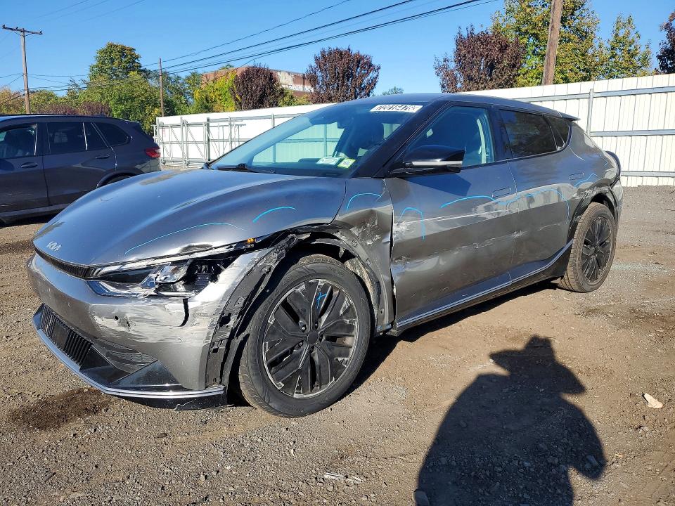 2024 Kia Ev6 VIN KNDC34LA2R5215377 — COPART salvage auction photo