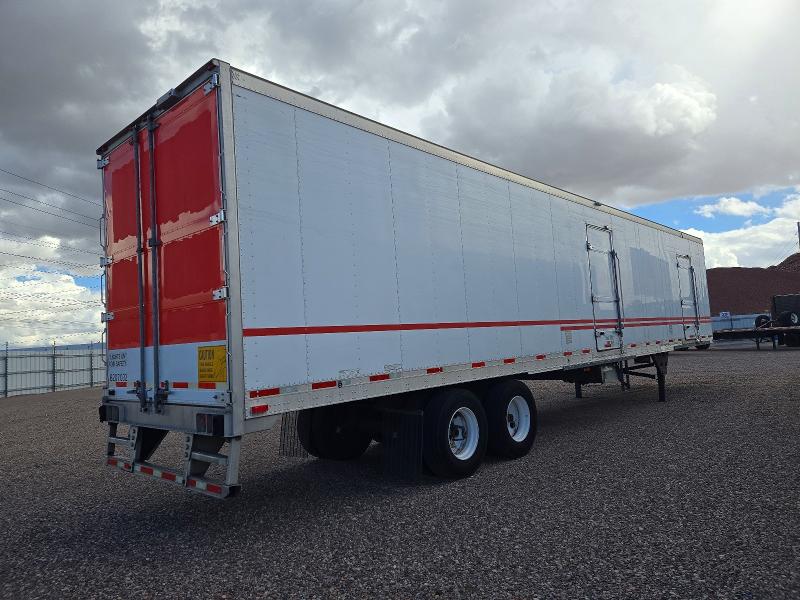 2017 Utility trailer VIN 1UYVS248XH6969004 COPART salvage auction — NORMAL WEAR, IL - CERTIFICATE OF TITLE (P), sold $5,400 on 2026-10-13 (photo 4)
