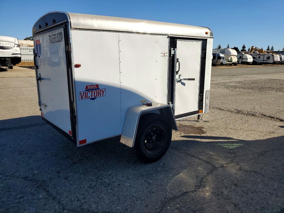 2026 Interstate Unknown VIN 4RAVS0810TK111876 COPART salvage auction — NORMAL WEAR, TN - DIS/DLR/EXP ONLY CLEAN TITLE (P), sold $1,800 on 2026-10-22 (photo 3)