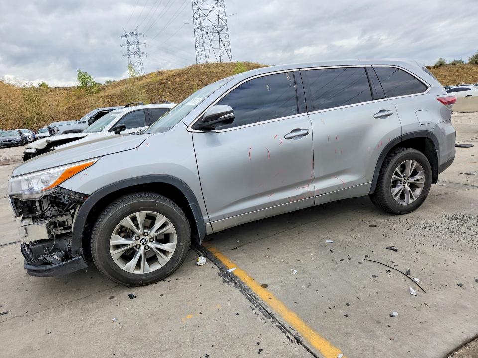 2016 Toyota Highlander VIN 5TDBKRFH7GS226774 — COPART salvage auction photo