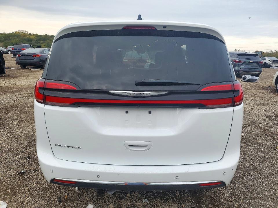 2025 Chrysler Pacifica VIN 2C4RC1BG0SR518620 COPART salvage auction — SIDE, Fl - Certificate Of Destruction, sold $0 on 2026-10-17 (photo 6)