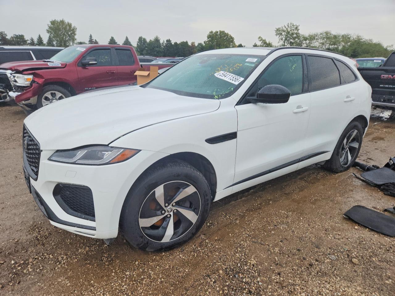 2024 Jaguar F-Pace VIN SADCT2EX6RA739309 — COPART salvage auction photo