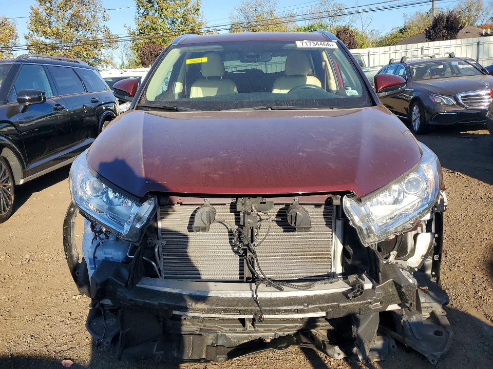 2019 Toyota Highlander VIN 5TDJZRFH5KS737593 COPART salvage auction — ALL OVER, Ct - Cert Of Title-Salvage, sold $10,000 on 2026-10-16 (photo 5)