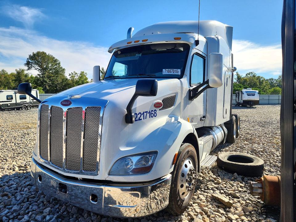 2020 Peterbilt 579 VIN 1XPBDP9X7LD646234 — COPART salvage auction photo