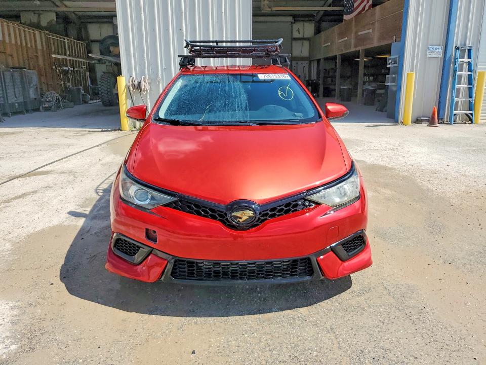 2016 Scion Im VIN JTNKARJE1GJ515111 COPART salvage auction — NORMAL WEAR, TX - CERTIFICATE OF TITLE, sold $15,600 on 2026-10-09 (photo 5)