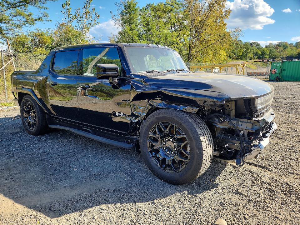2026 Gmc VIN 1GT4EADD1TU600562 COPART salvage auction — FRONT END, Salvage Title, sold $21,800 on 2026-10-15 (photo 4)