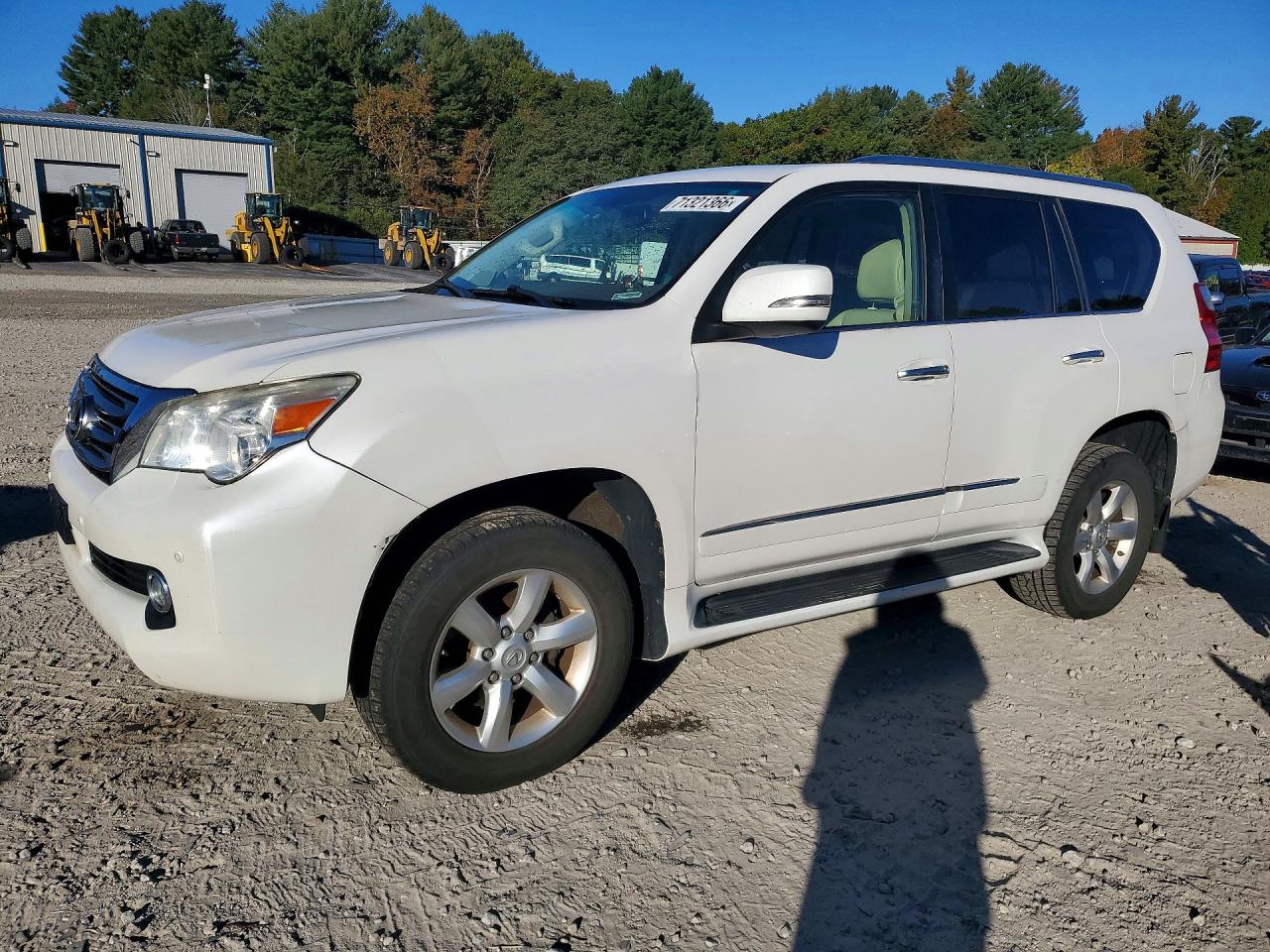 2013 Lexus GX 460 VIN JTJBM7FX6D5051261 — COPART salvage auction photo
