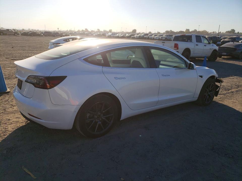 2020 Tesla Model 3 VIN 5YJ3E1EAXLF599095 COPART salvage auction — FRONT END, CA - SALVAGE CERTIFICATE, sold $7,700 on 2026-10-08 (photo 3)
