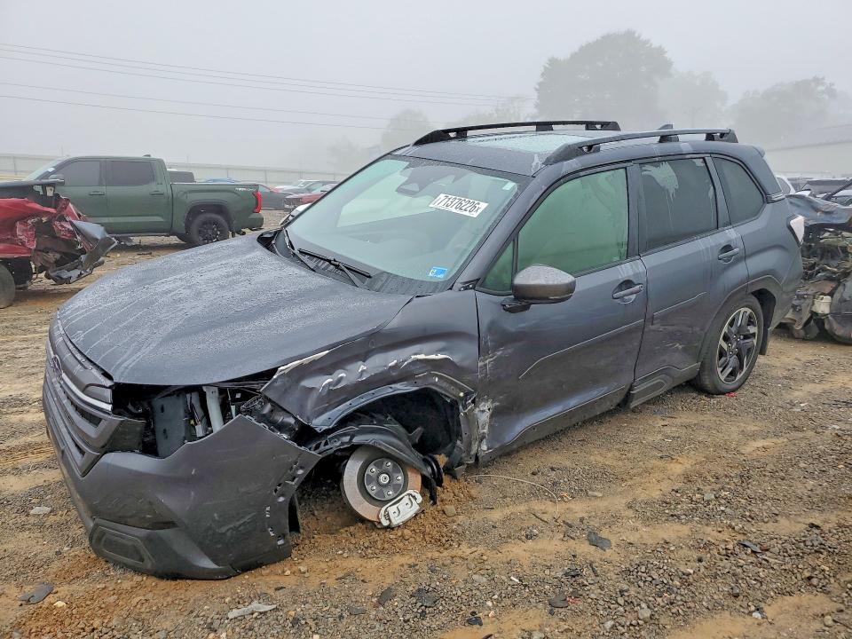 2025 Subaru Forester VIN JF2SLDRC7SH402835 — COPART salvage auction photo