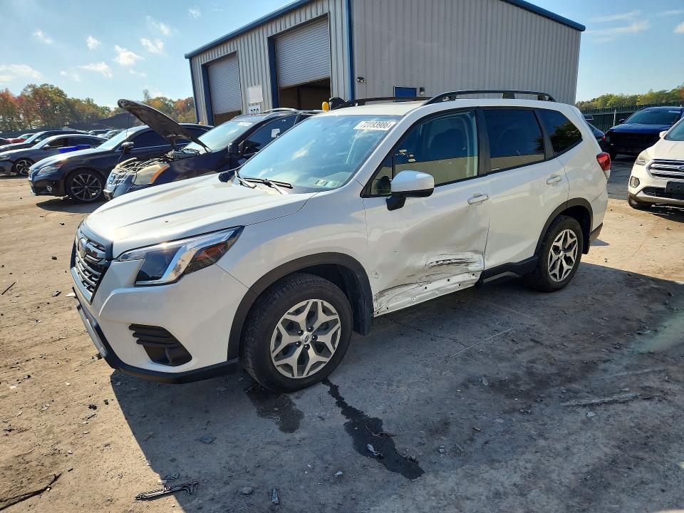 2022 Subaru Forester VIN JF2SKAEC2NH419215 — COPART salvage auction photo