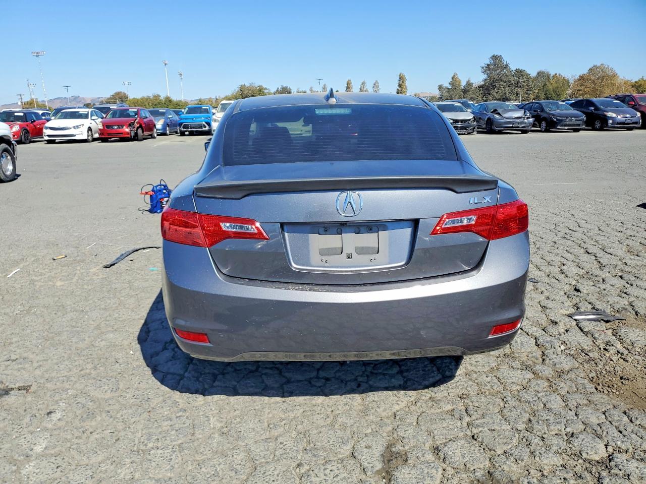 2013 Acura ILX VIN 19VDE1F78DE003375 COPART salvage auction — Mechanical, CA - DIS/DLR/EXP ONLY CLEAN TITLE, sold $951 on 2026-10-06 (photo 6)