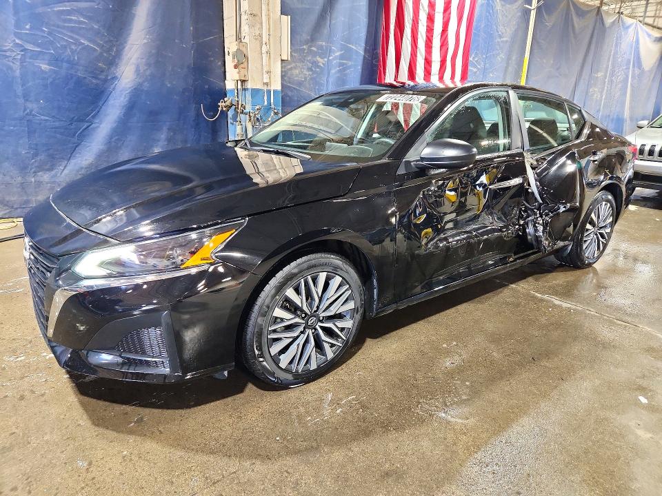 2025 Nissan Altima VIN 1N4BL4DV8SN401921 — COPART salvage auction photo