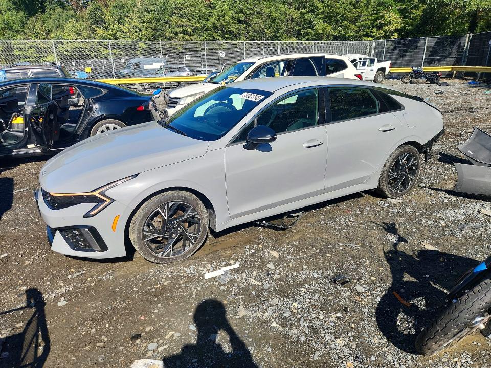 2025 Kia K5 VIN KNAG64J78S5270855 — COPART salvage auction photo