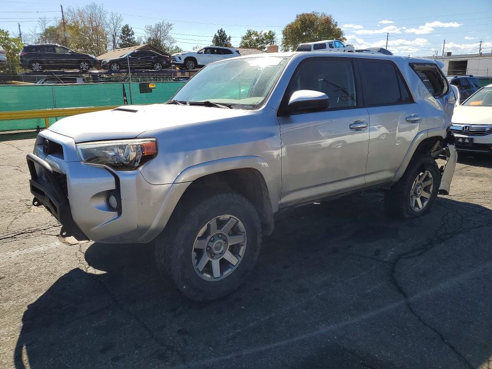 2014 Toyota 4runner VIN JTEBU5JRXE5161100 — COPART salvage auction photo