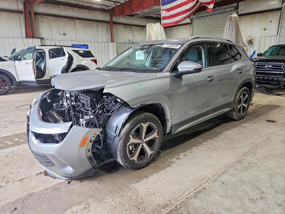 2026 Volkswagen Tiguan VIN 3VVMR7RM7TM127935 — COPART salvage auction photo