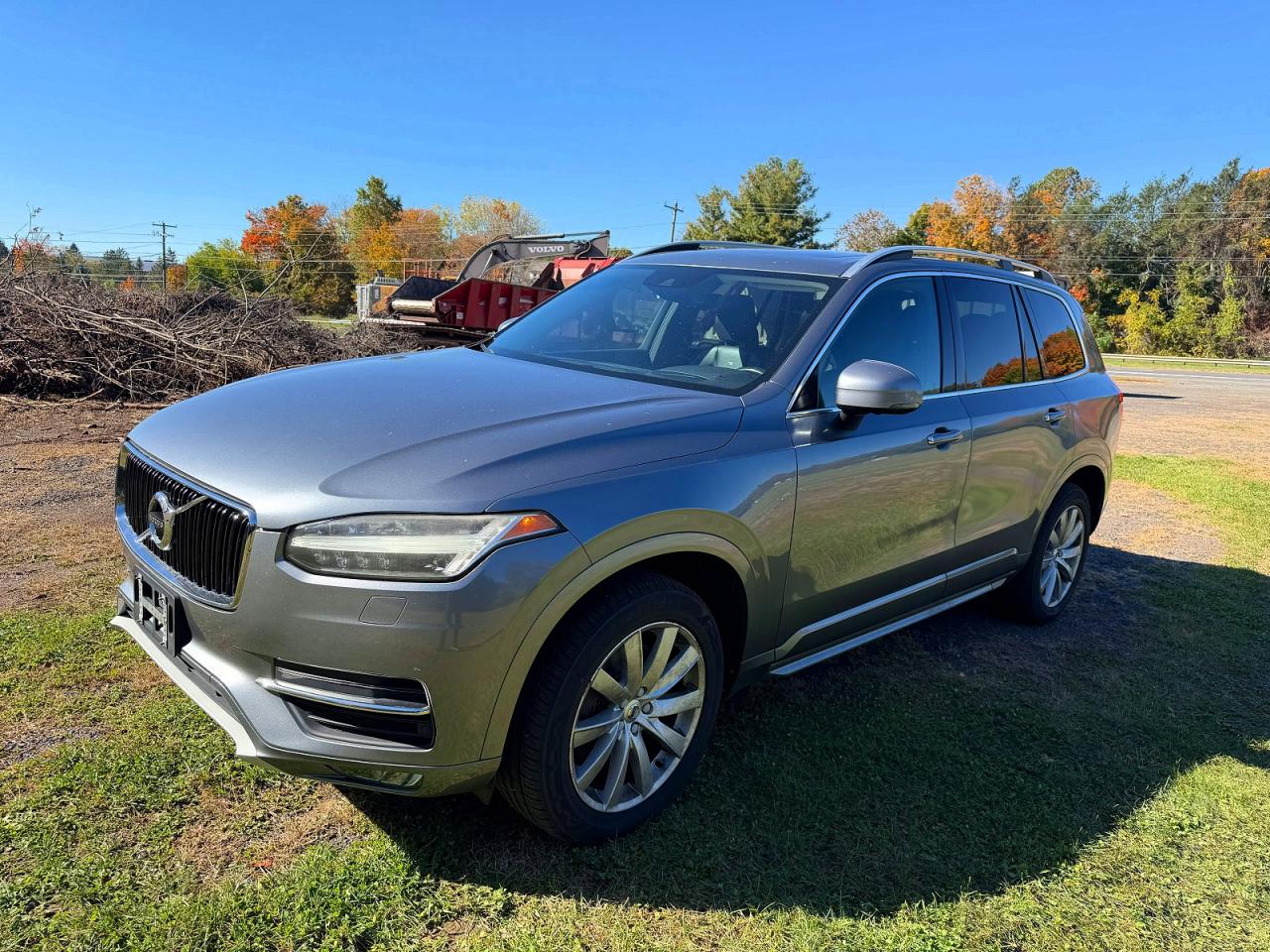 2017 Volvo XC90 VIN YV4A22PK8H1105678 — COPART salvage auction photo