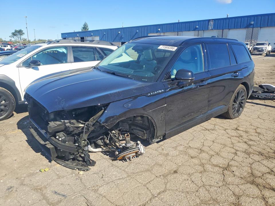 2026 Lincoln Aviator VIN 5LM5J7XC8TGL16097 — COPART salvage auction photo